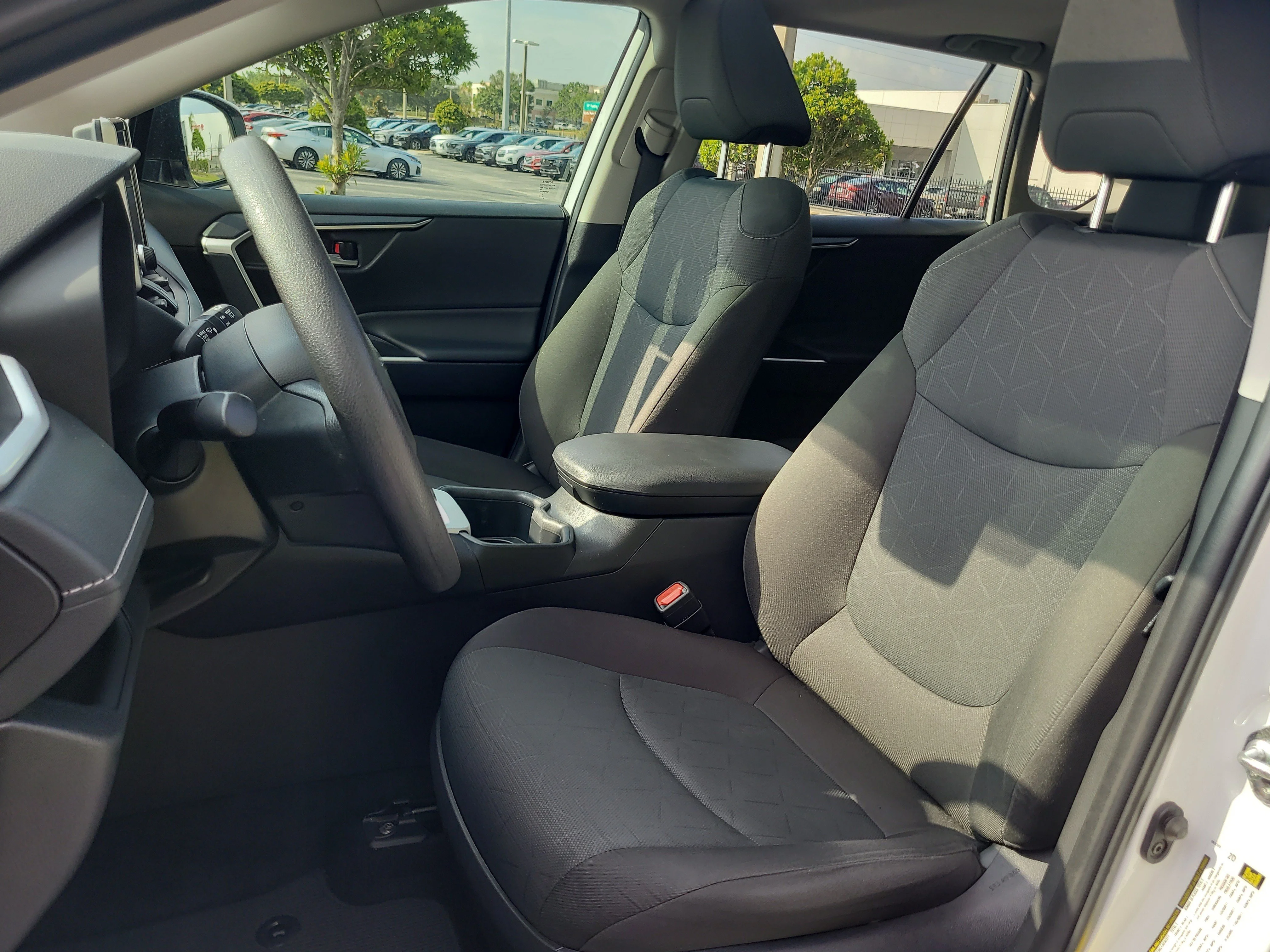 Certified Used 2025 Ice Toyota Hybrid XLE image 20