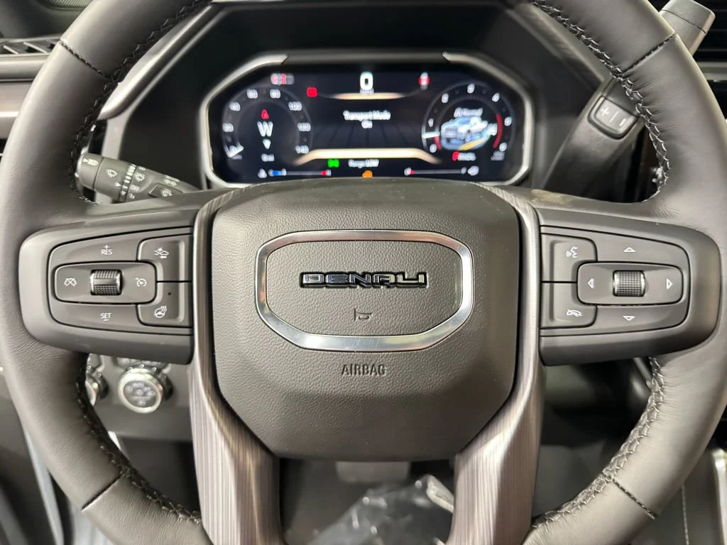 New 2026 Glacier White Tricoat GMC Denali Ultimate image 20