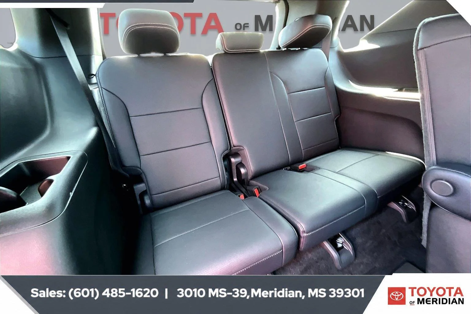 Used 2026 Mosaic Black Metallic Chevrolet AWD LT image 21