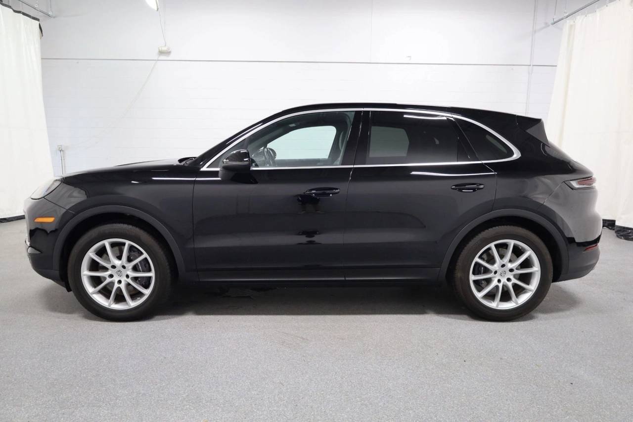 Certified Used 2024 Black Porsche (MY24) image 2