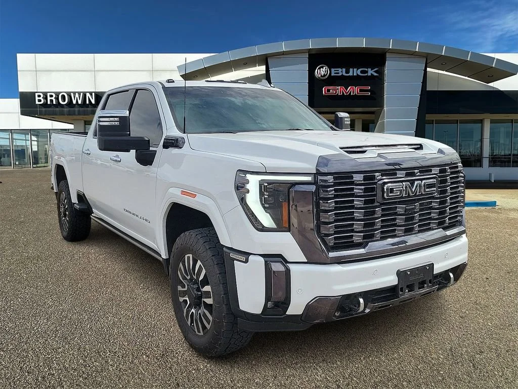 2024 GMC Sierra 4WD Crew Cab Long Box Denali Ultimate's photo