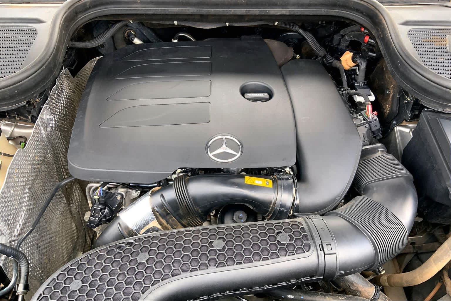 Used 2022 Mojave Silver Metallic Mercedes-Benz GLE 350 image 32