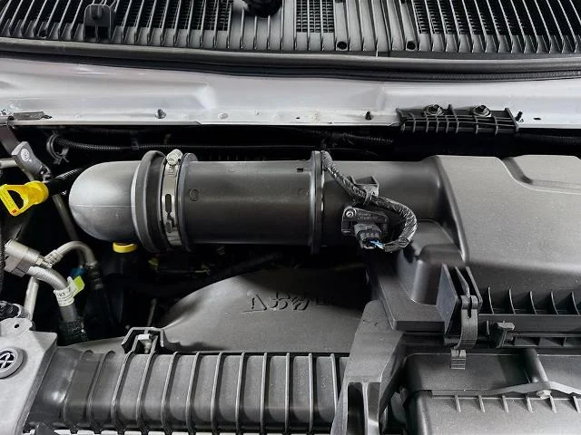 New 2026 Oxford White Ford E-350 SRW image 52