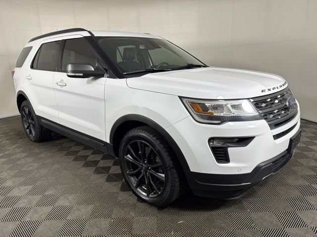 Used 2019 White Ford XLT image 1