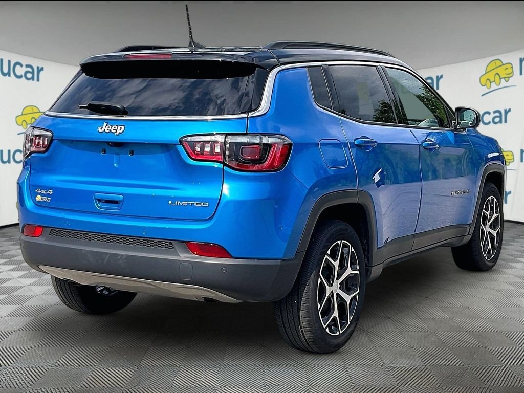 Used 2024 Hydro Blue Pearlcoat Jeep Limited image 6