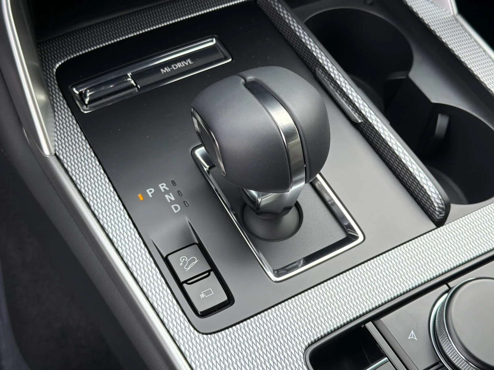 2026 Mazda CX-90 Premium Plus Package - Photo 11