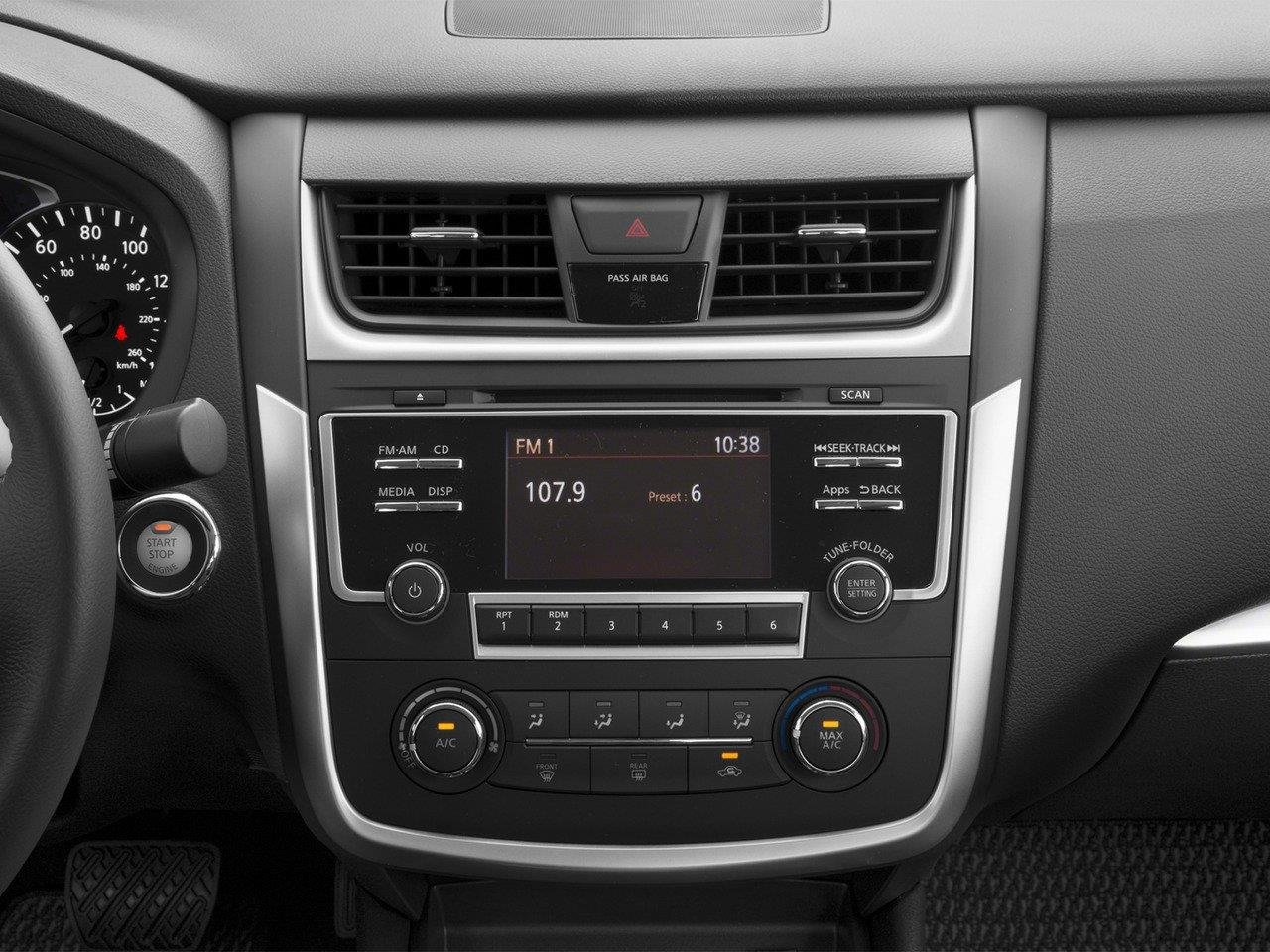 Used 2017 Pearl White Nissan 2.5 SR image 5