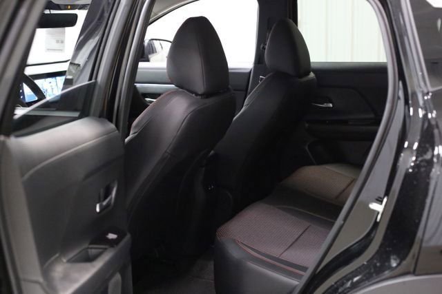 2026 Nissan KICKS SR - Photo 18