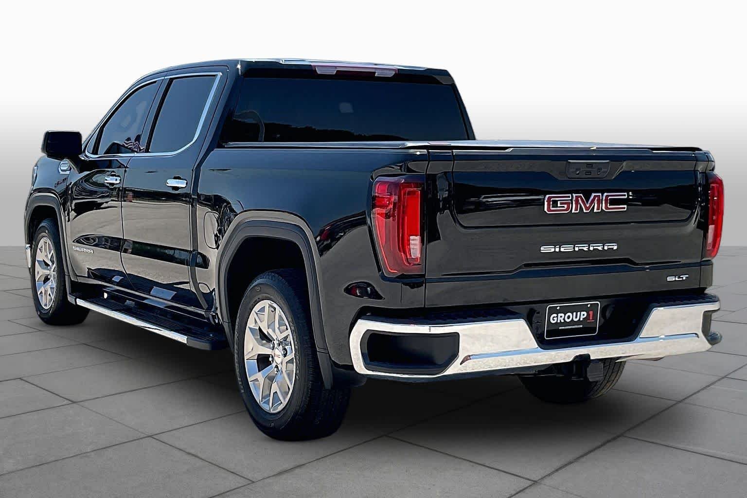 Used 2022 Onyx Black GMC SLT image 12