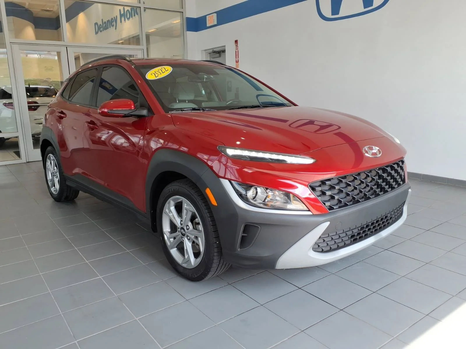 Used 2022 Pulse Red Hyundai SEL image 1