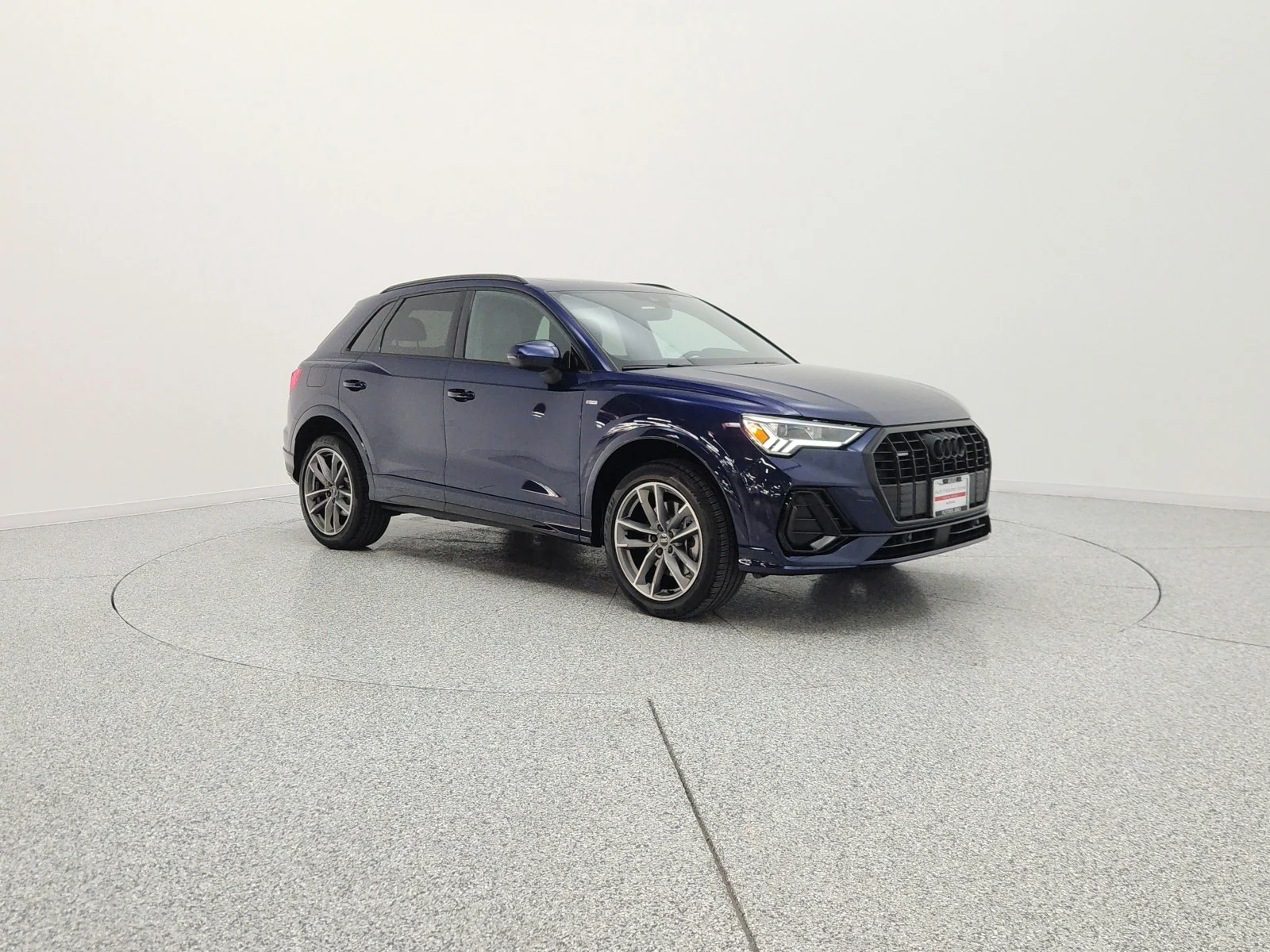 Used 2025 Navarra Blue Metallic Audi S line Premium image 3