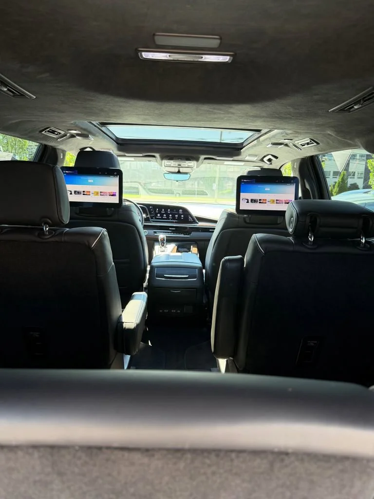 2024 Cadillac Escalade ESV Sport Platinum - Photo 8