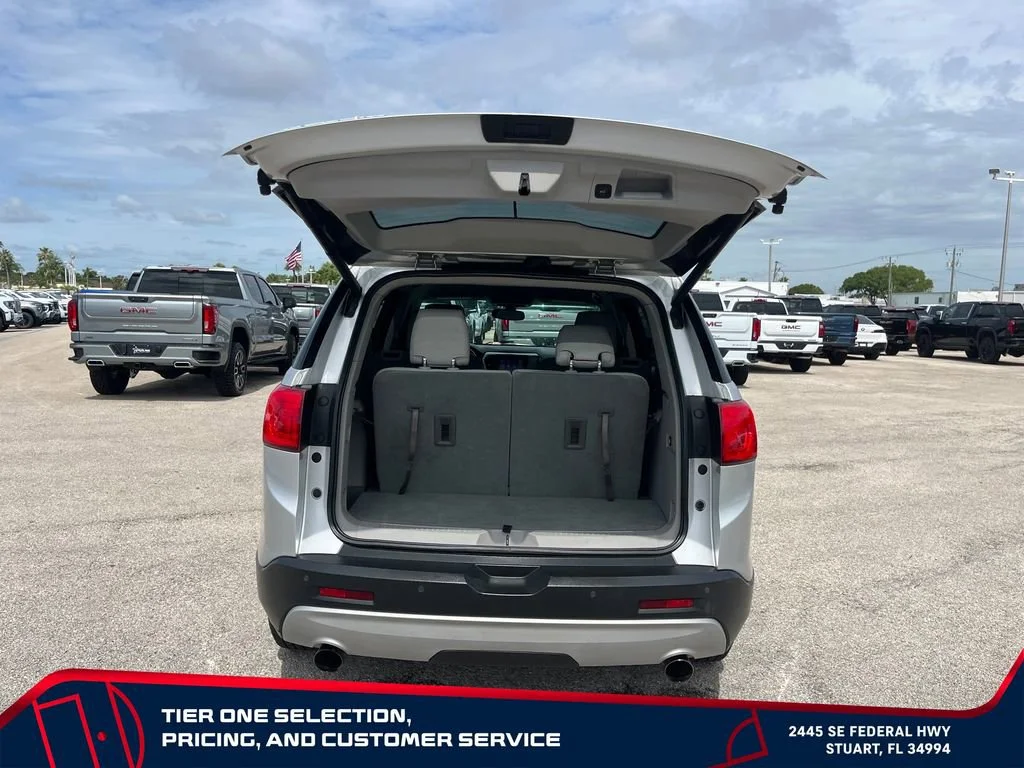 Used 2018 QUICKSILVER METALLIC GMC SLT image 17