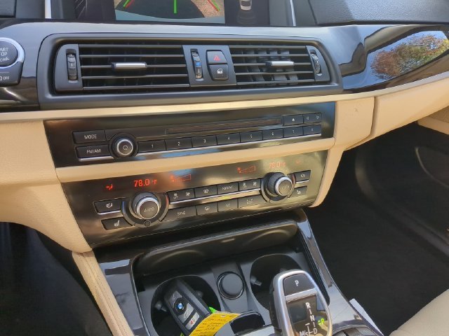 2016 BMW 5 Series 535i - Photo 23