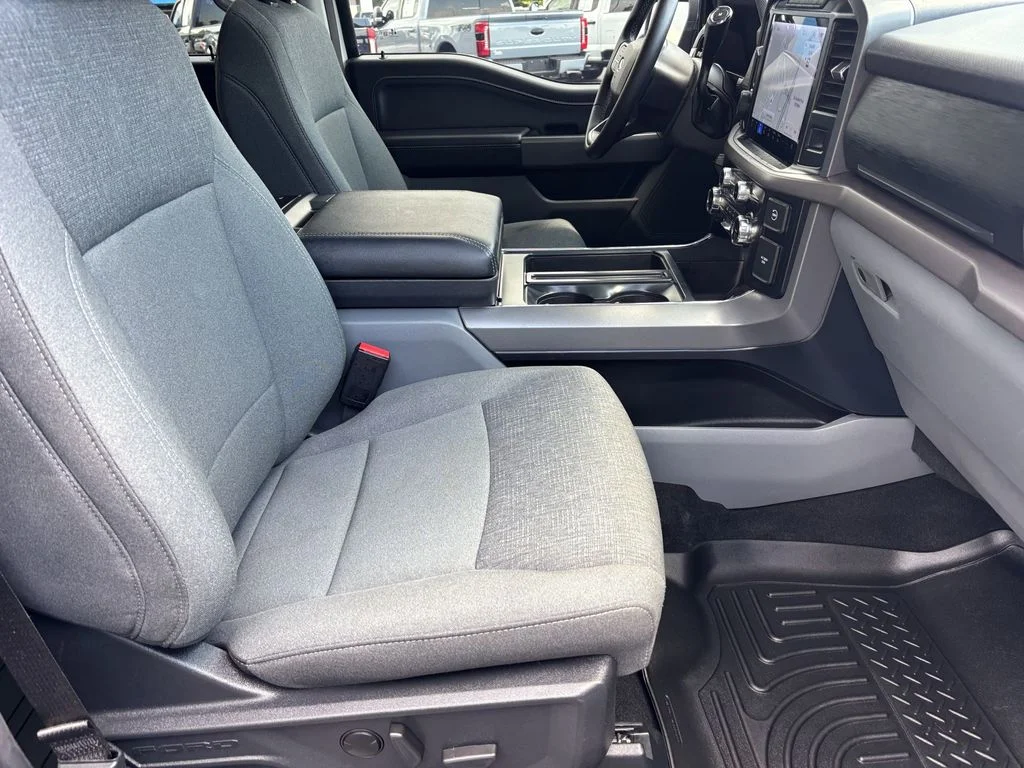 Used 2024 White Ford XLT image 21