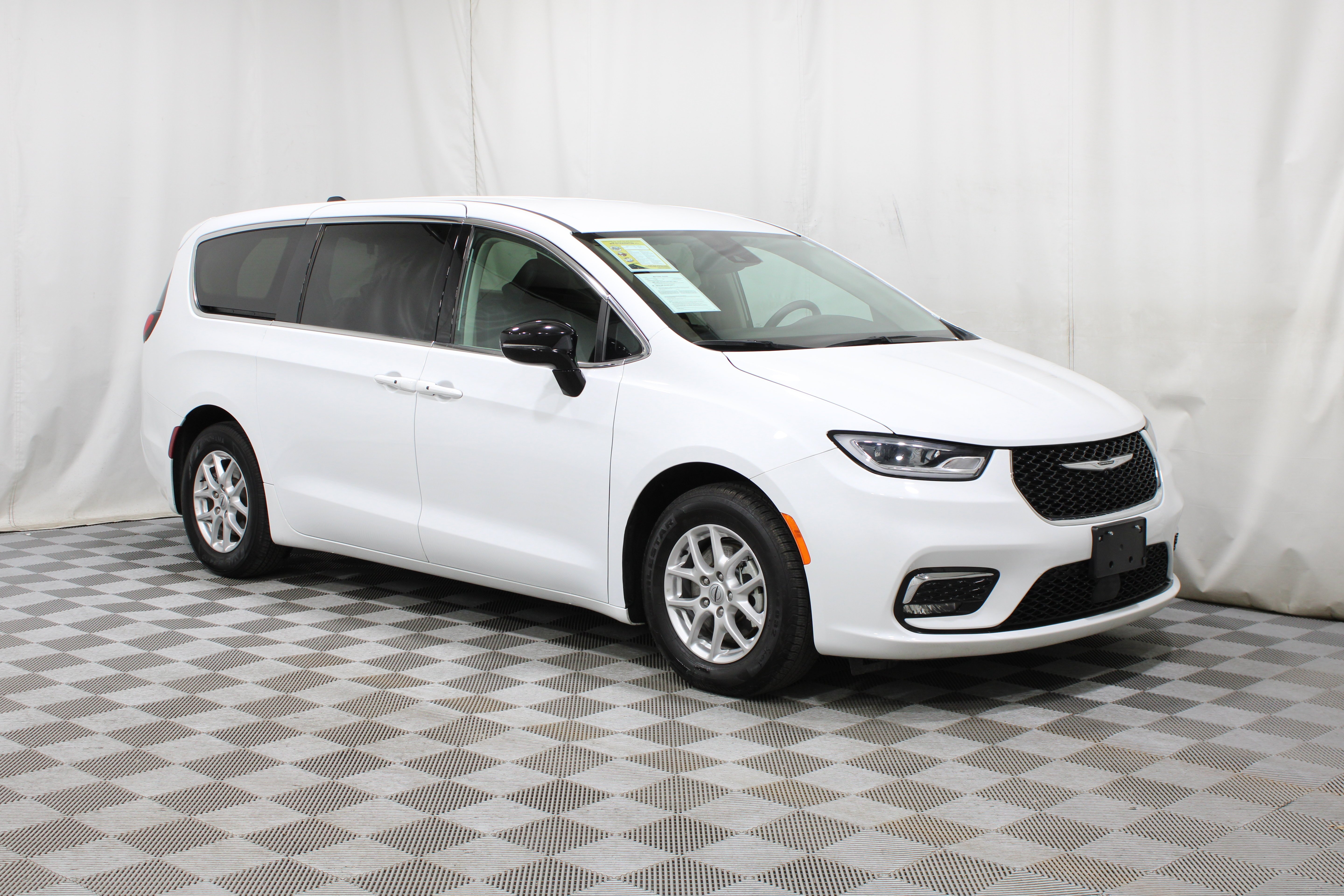 Used 2024 Bright White Clearcoat Chrysler Touring L image 1
