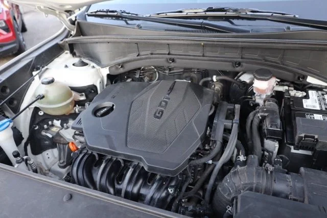Used 2023 White Kia LX image 42