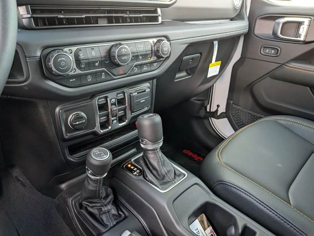 New 2026 White Jeep Sahara image 21