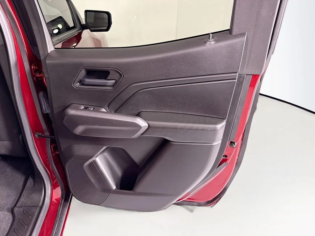 Used 2025 Red Chevrolet Work Truck image 27
