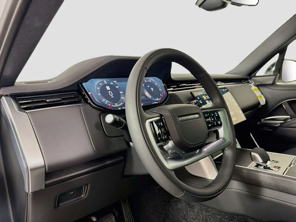New 2026 Fuji White Land Rover SE 7 Seats image 9