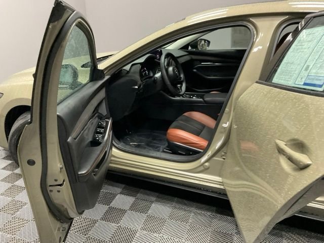 Certified Used 2024 Zircon Sand Metallic Mazda 2.5 Carbon Turbo image 14