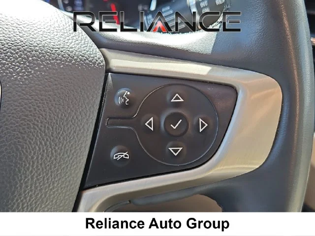 Used 2023 White GMC Denali image 29