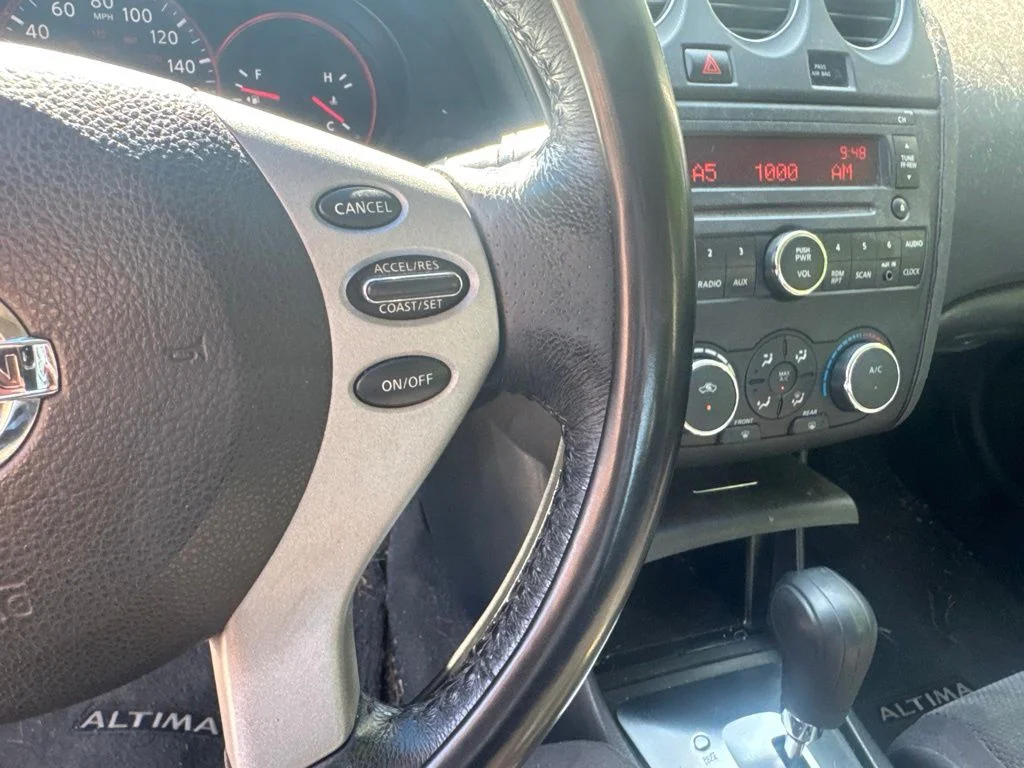 Used 2009 Gray Nissan 2.5 S image 15