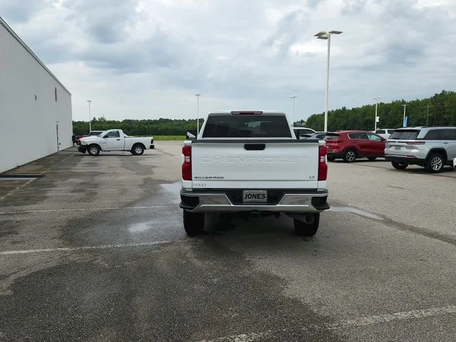 Used 2023 White Chevrolet LT image 6