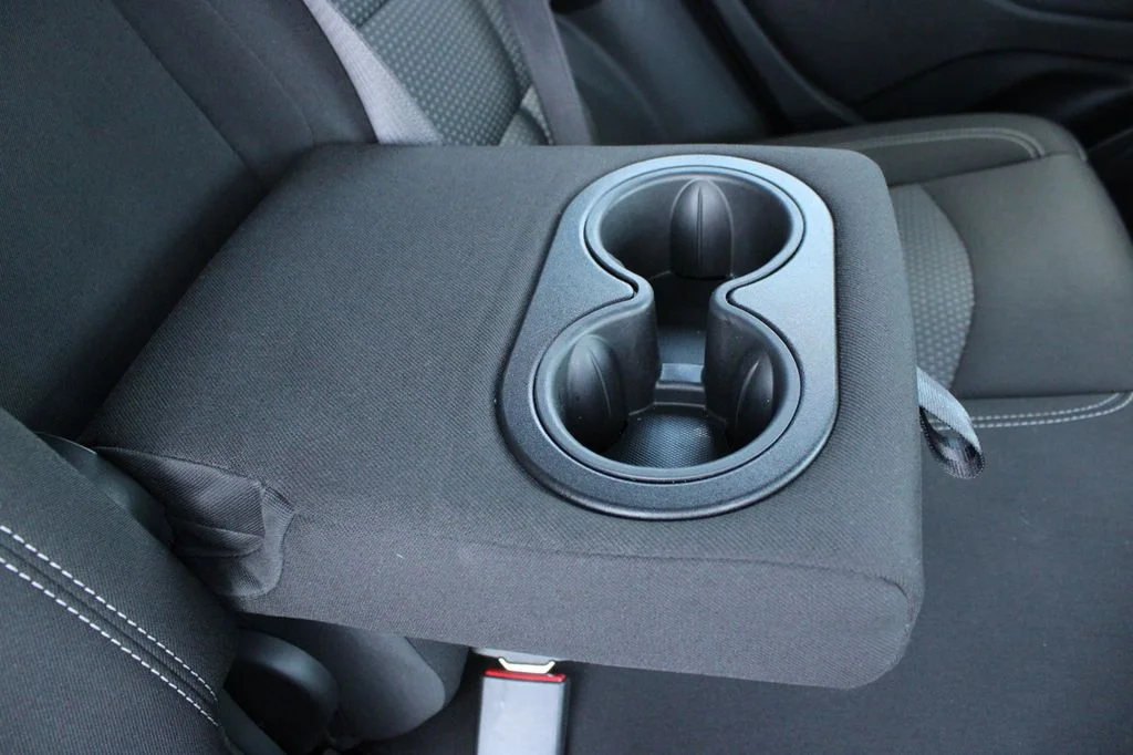 Used 2024 Summit White GMC SLE image 17