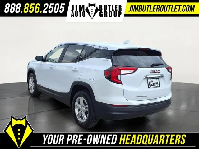 Used 2024 Summit White GMC SLE image 2