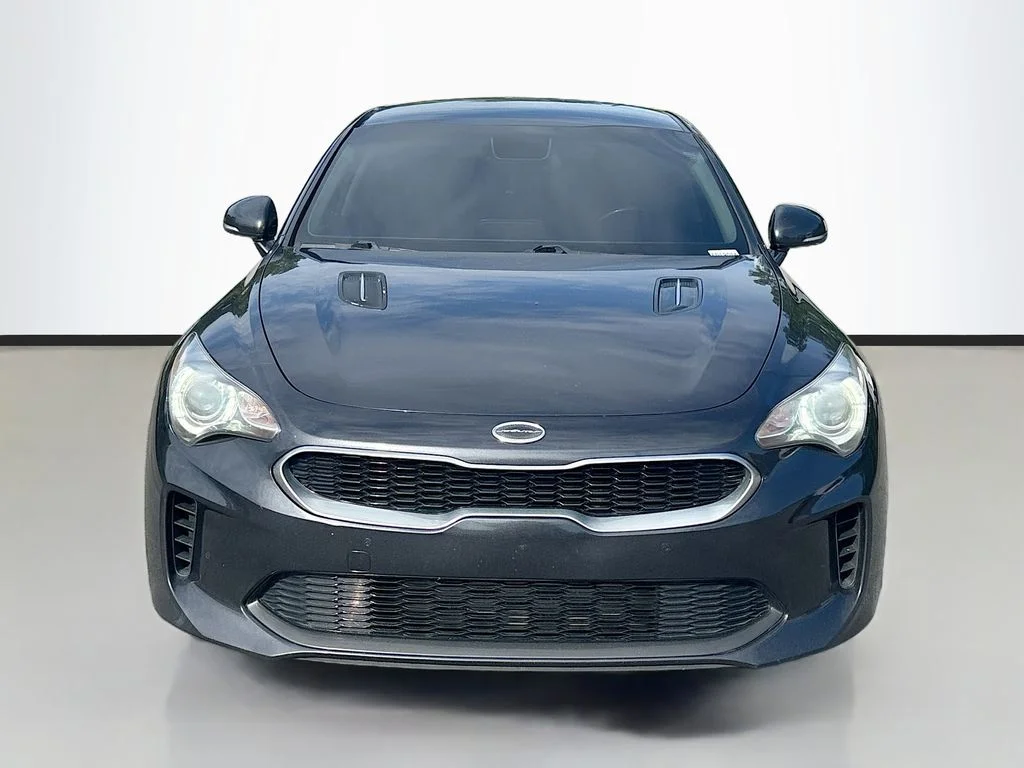 Used 2019 Gray Kia Base image 8