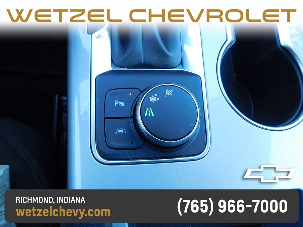 Used 2021 Gray Chevrolet LT image 34