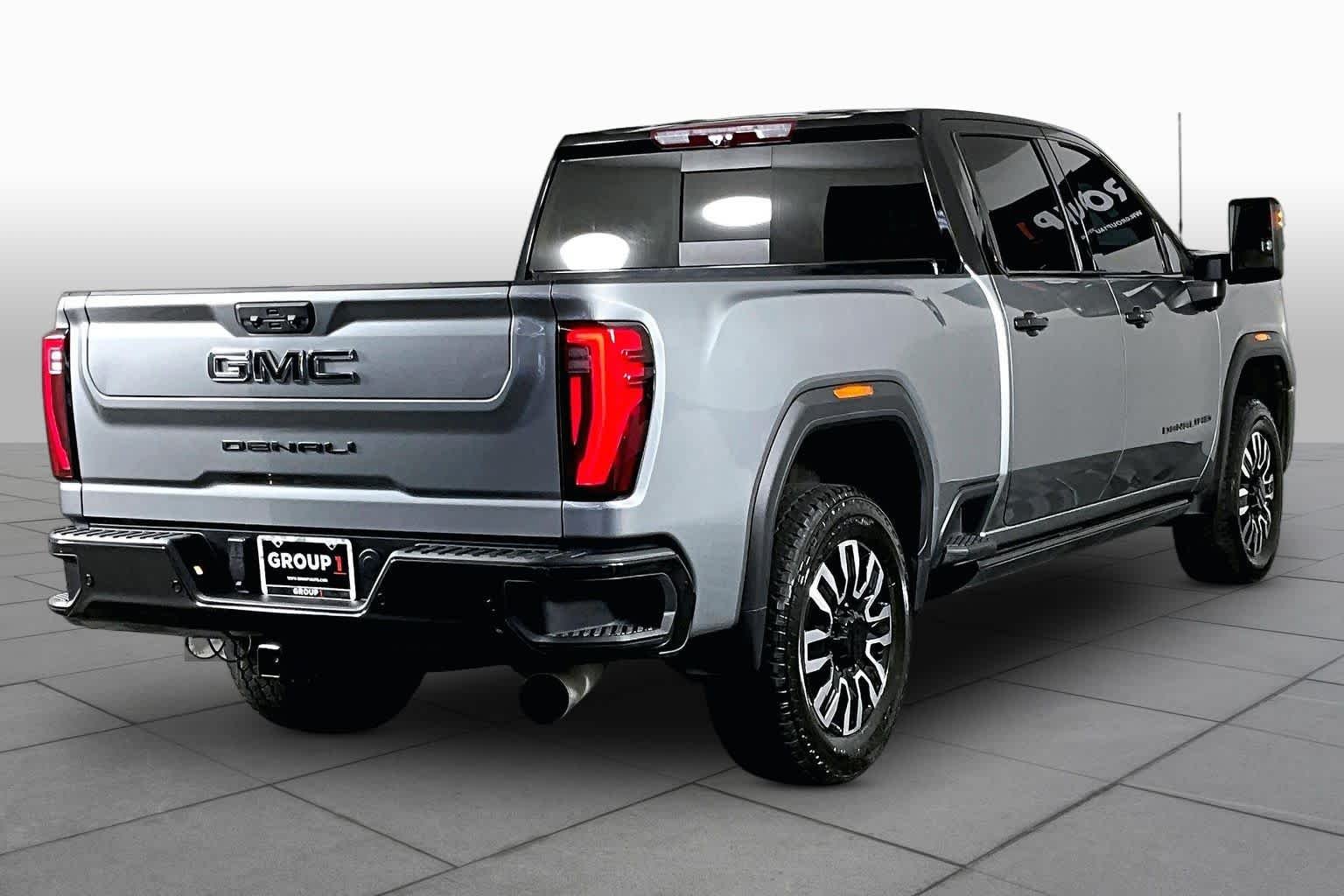 Used 2024 Sterling Metallic GMC Denali Ultimate image 12