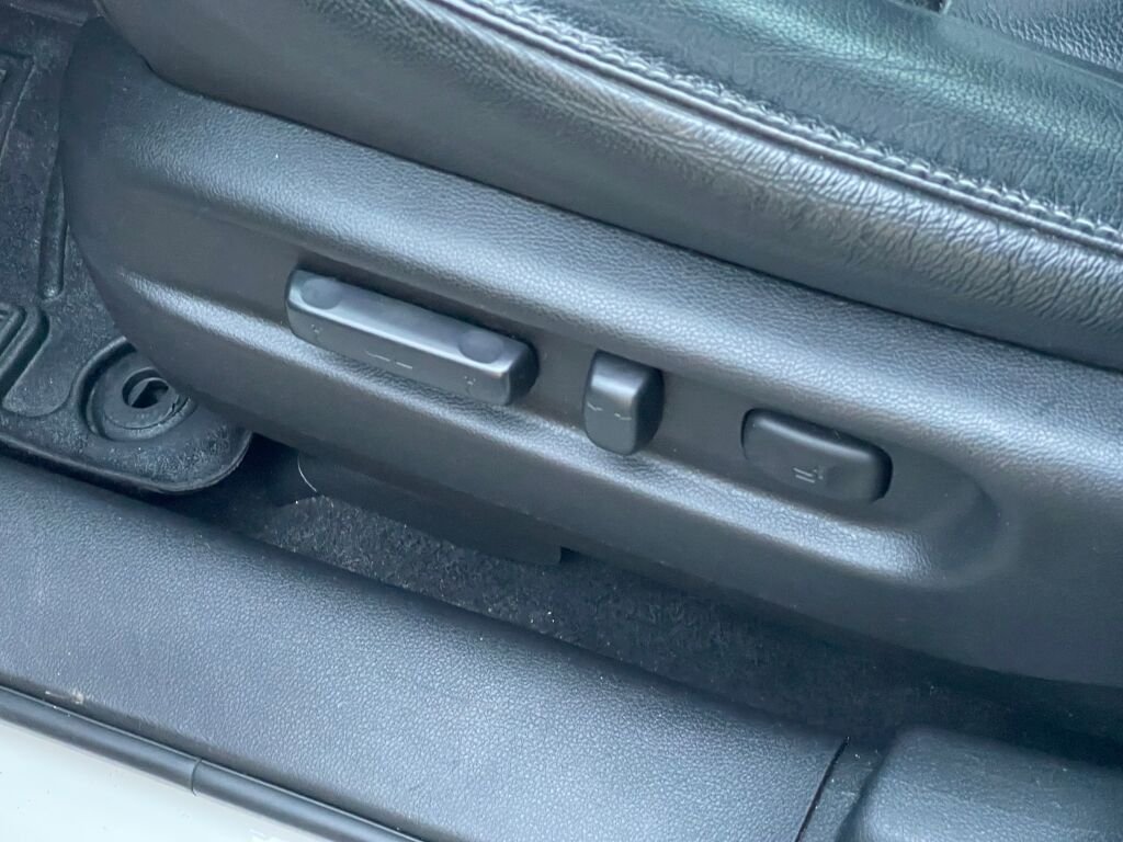 Certified Used 2017  Honda EX-L image 8