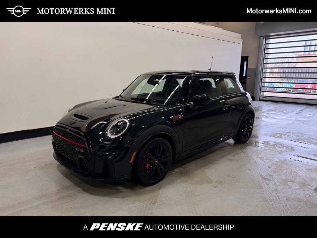 2023 MINI Hardtop John Cooper Works's photo