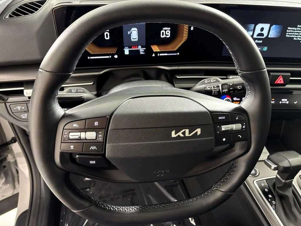 New 2026 Wolf Gray Kia EX image 29