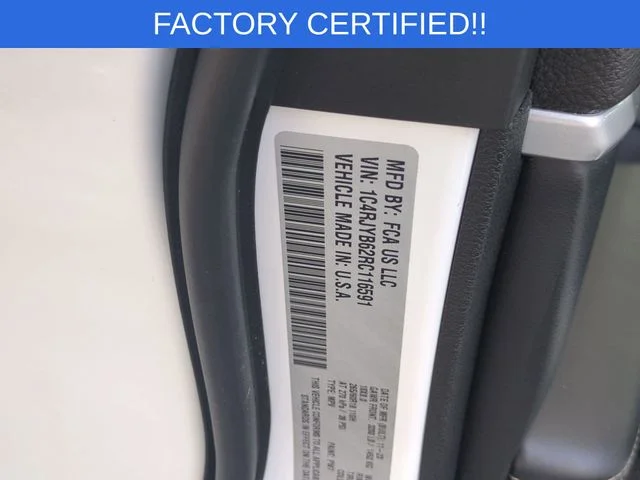 Used 2024 White Jeep 4xe image 40