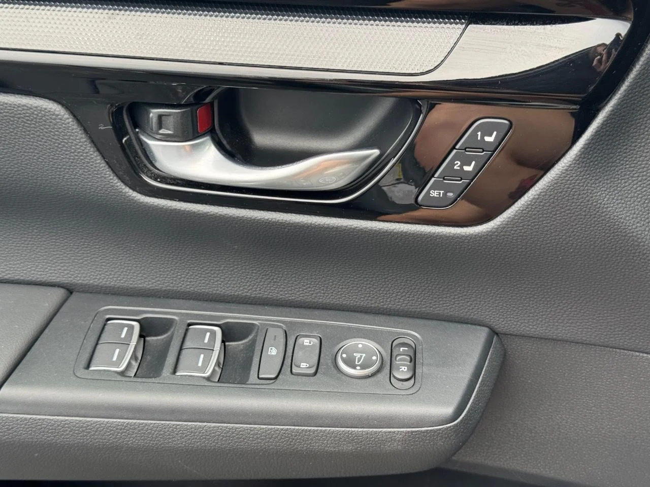 2023 Honda CR-V EX-L - Photo 26