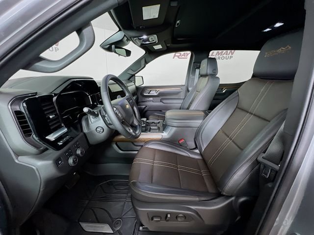 2025 Chevrolet Silverado 1500 High Country - Photo 10