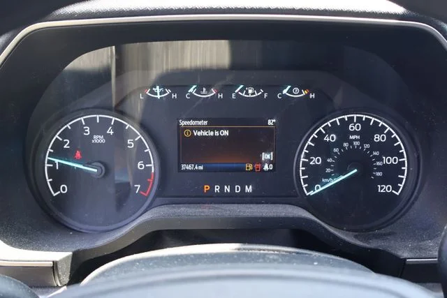Used 2022 Silver Ford XLT image 9