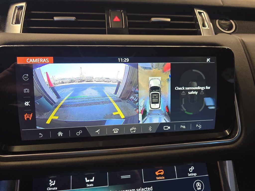Used 2020 Black Land Rover SVR image 26