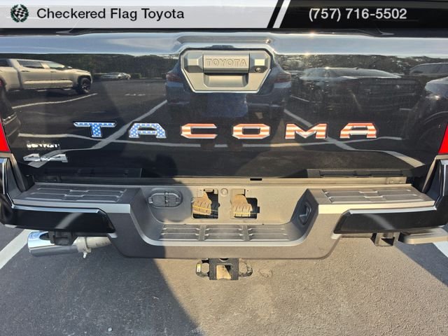Used 2025 Black Toyota SR5 image 8