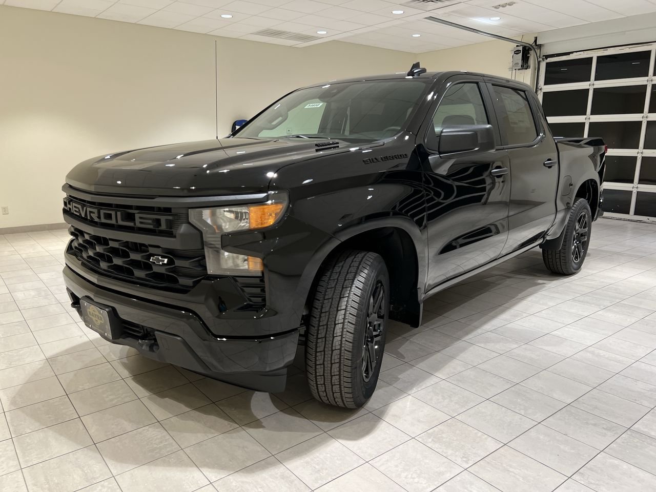 2025 Chevrolet Silverado 1500 Custom - Photo 30