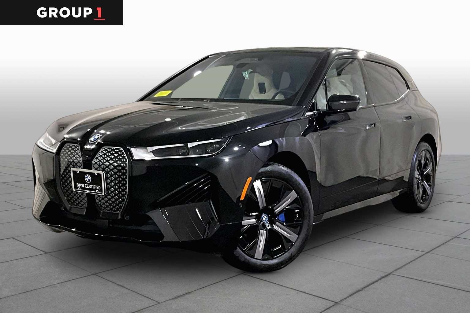 2024 BMW iX xDrive50's photo