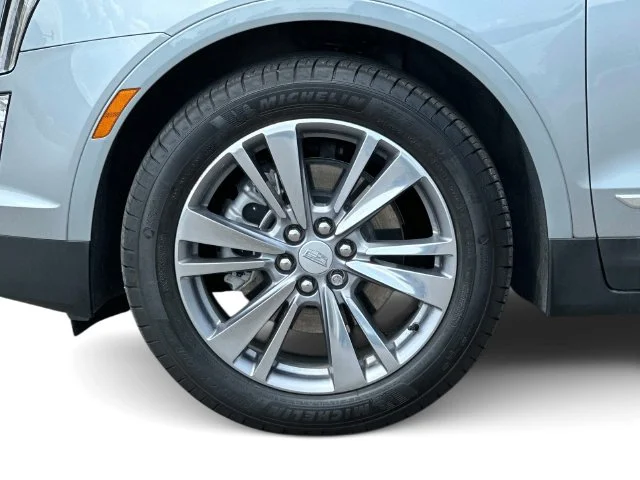 Used 2025 Silver Cadillac Premium Luxury image 10