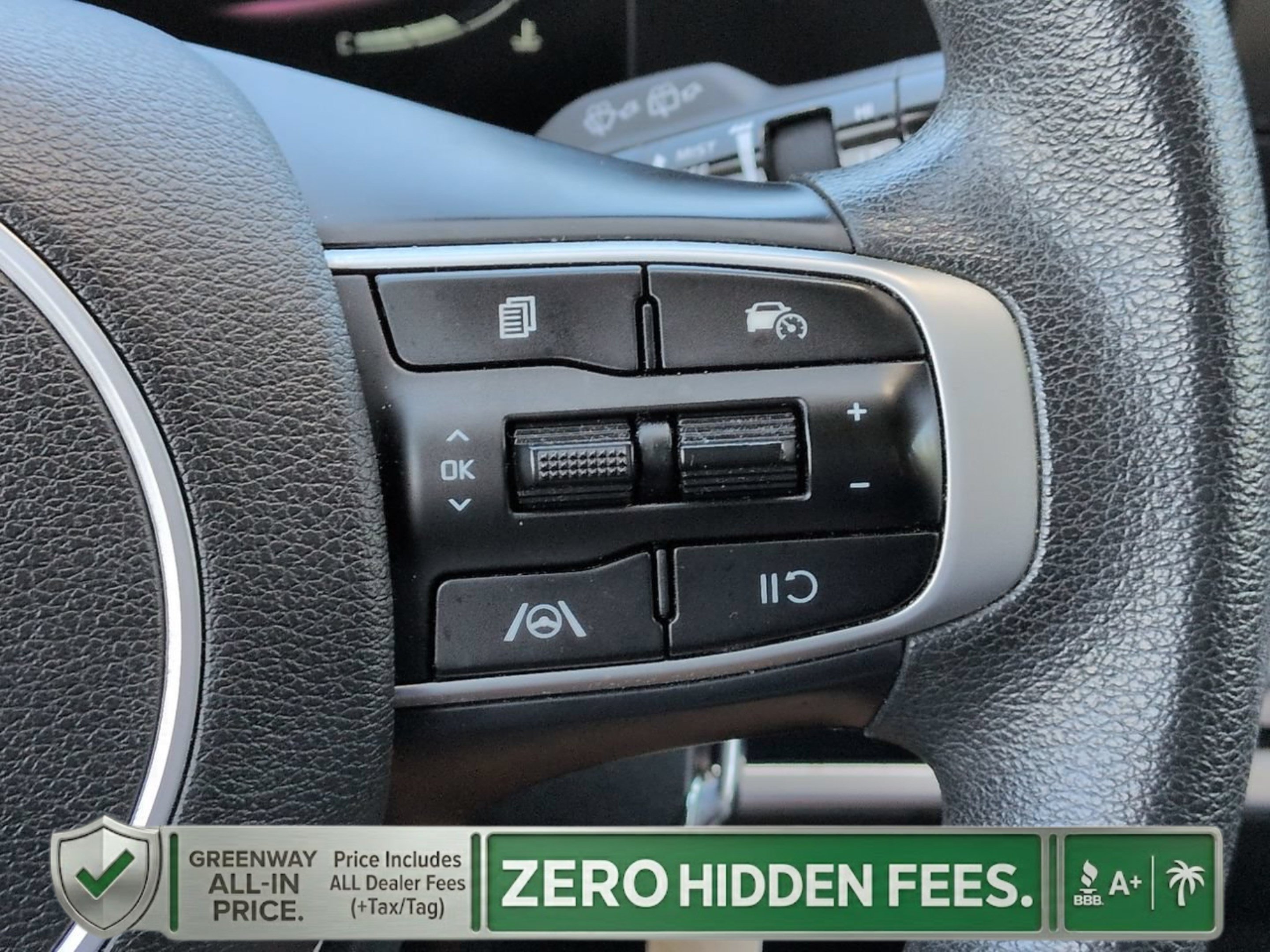 Certified Used 2023 Snow White Pearl Kia LX image 22