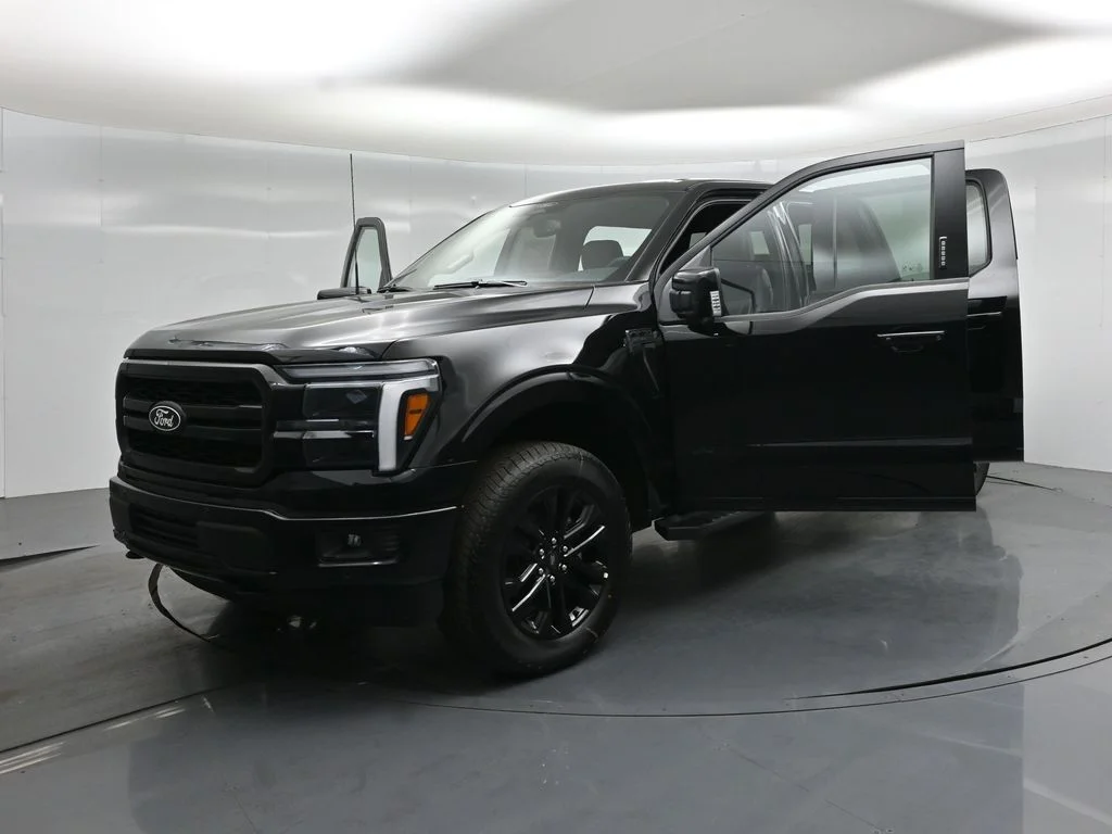 New 2026 Agate Black Metallic Ford Lariat image 29