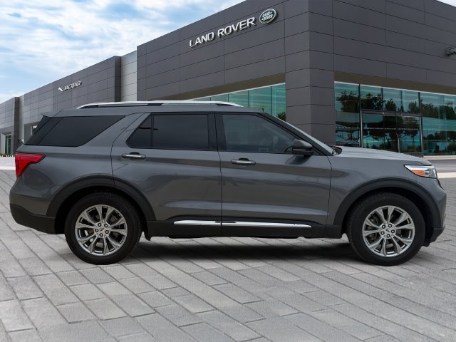 Used 2021 Gray Ford Limited image 6