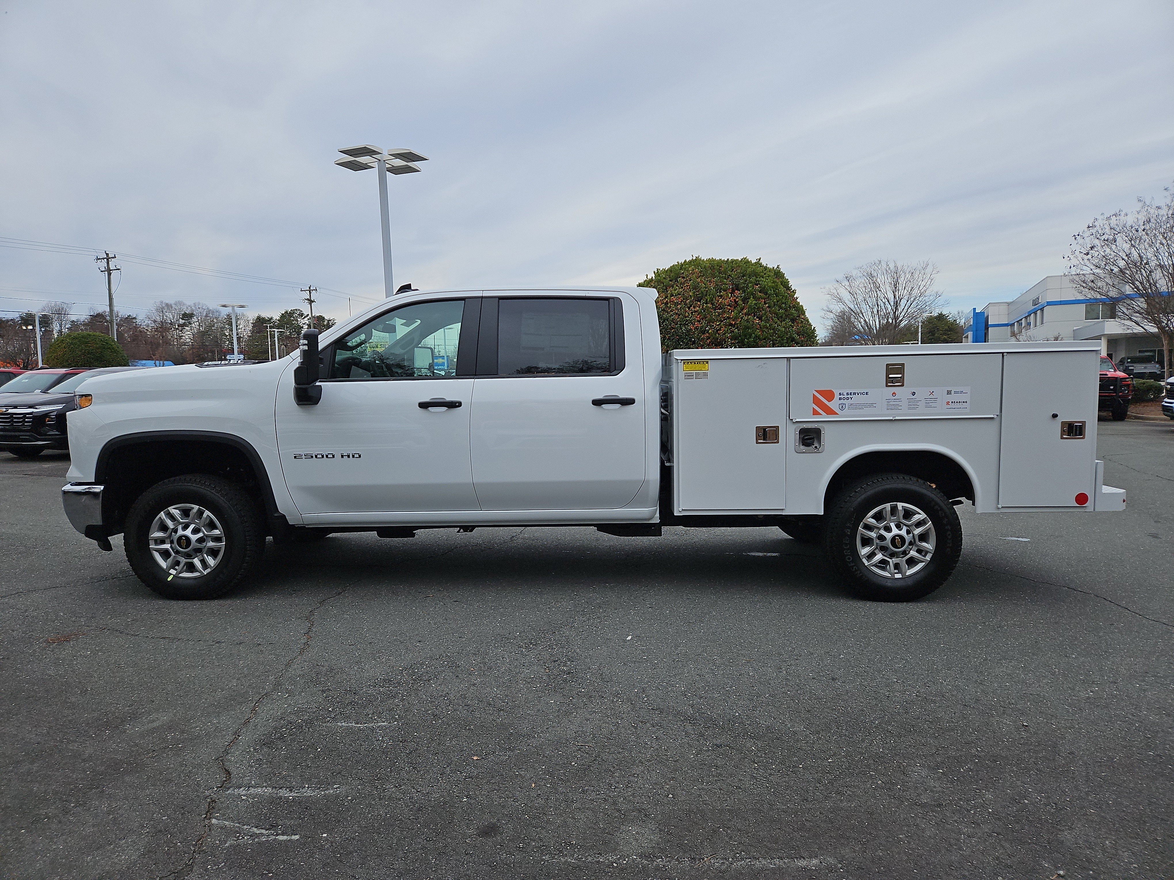 New 2026 Summit White Chevrolet WT image 2
