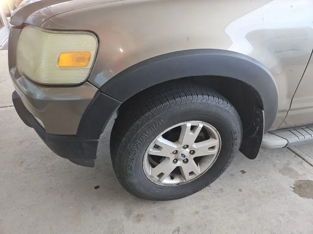 Used 2007  Ford XLT image 3